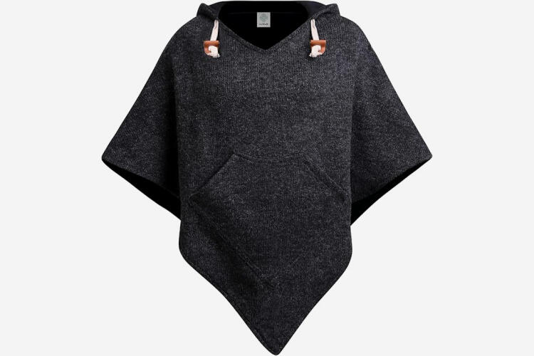 Fleece Poncho Image of a Fleece Poncho
